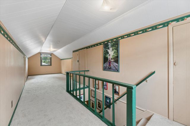 1747 Pinewood Drive, Shoreview, MN 55126