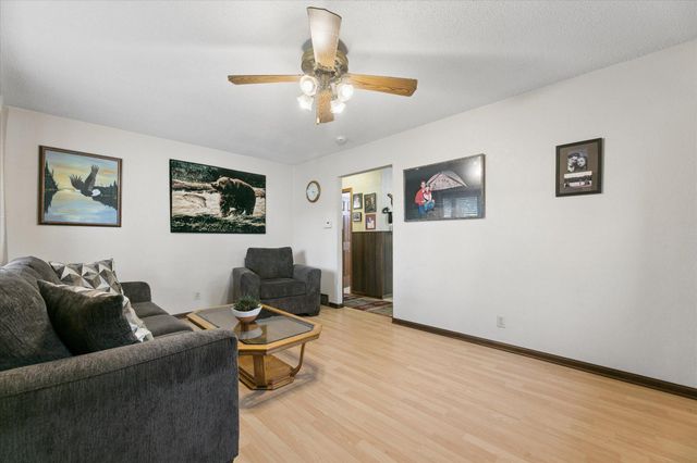 1747 Pinewood Drive, Shoreview, MN 55126
