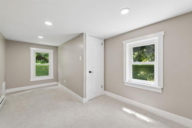 383 Lakeview DRIVE, South Strabane, PA 15301
