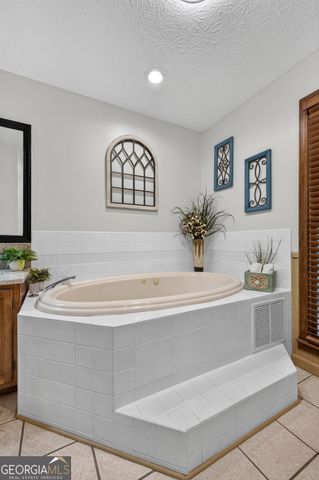 421 S Mount Carmel Road, Mcdonough, GA 30253
