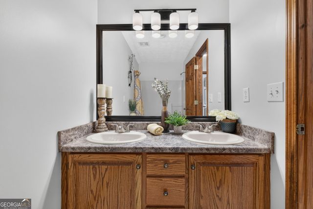 421 S Mount Carmel Road, Mcdonough, GA 30253