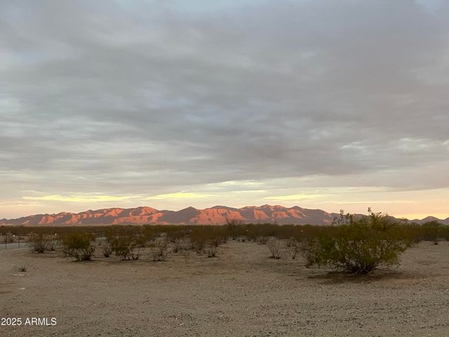 30508 N 239TH Drive, Wittmann, AZ 85361