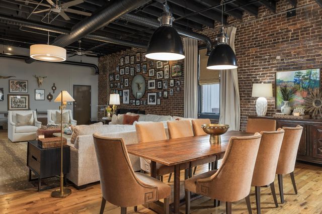 55 E Main St Apt 304, Chattanooga, TN 37408