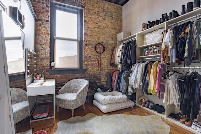 55 E Main St Apt 304, Chattanooga, TN 37408
