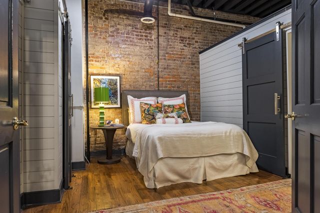 55 E Main St Apt 304, Chattanooga, TN 37408