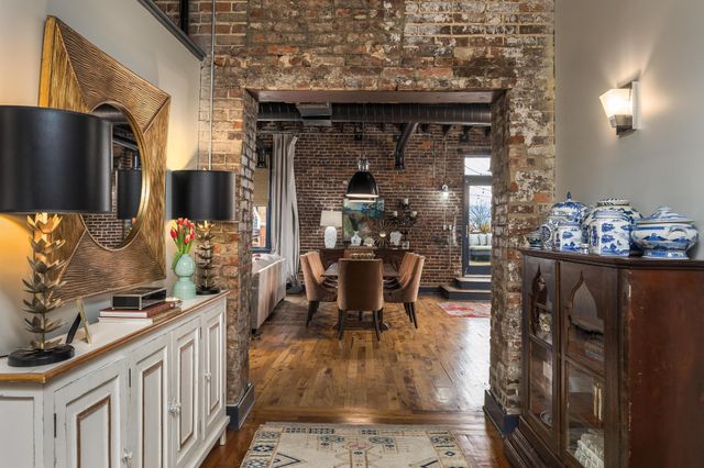 55 E Main St Apt 304, Chattanooga, TN 37408