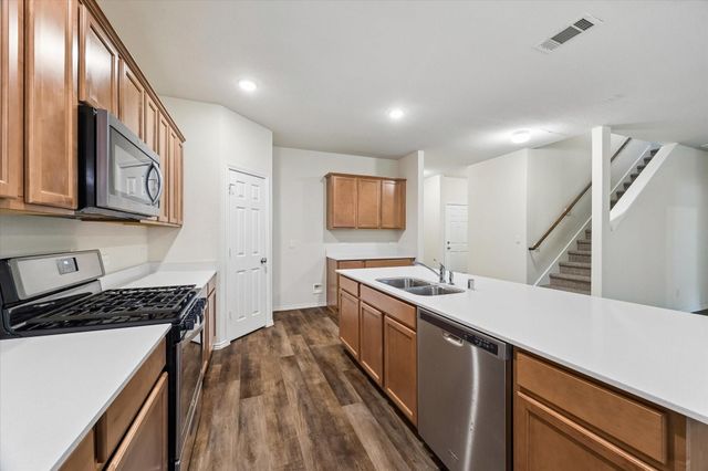 4050 Timber Sapp Drive, Conroe, TX 77304