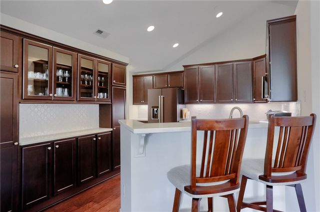 905 Spring Valley Dr, Jackson Twp, PA 16063
