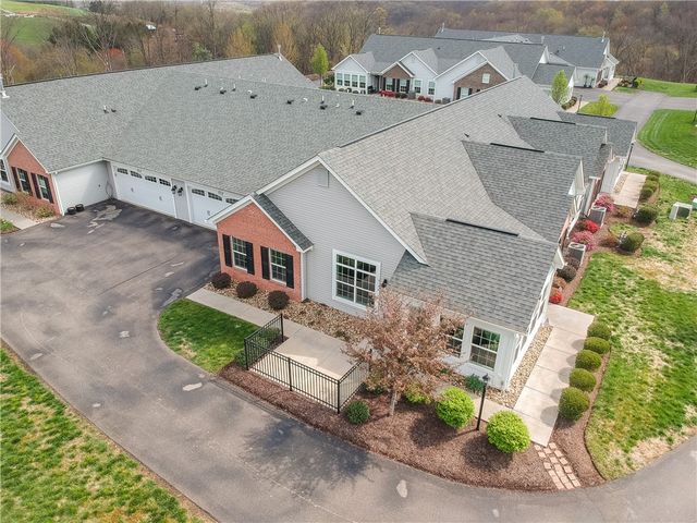 905 Spring Valley Dr, Jackson Twp, PA 16063