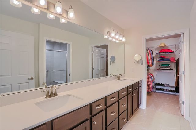 905 Spring Valley Dr, Jackson Twp, PA 16063