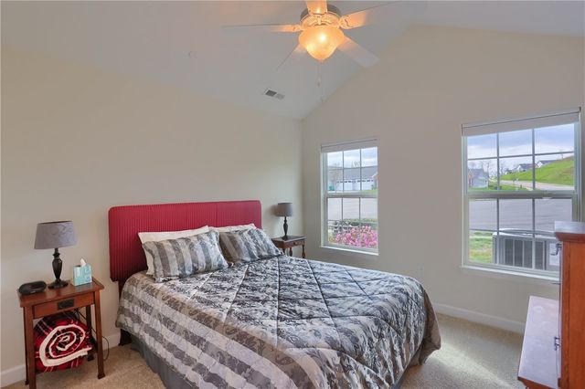 905 Spring Valley Dr, Jackson Twp, PA 16063