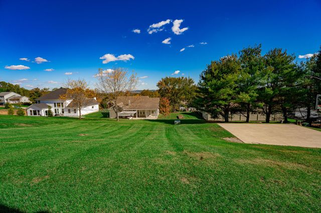 94 Applewood Drive, Chillicothe, OH 45601