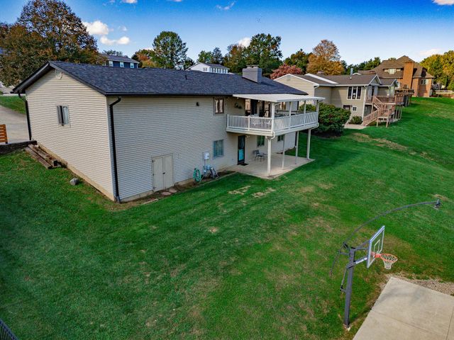 94 Applewood Drive, Chillicothe, OH 45601