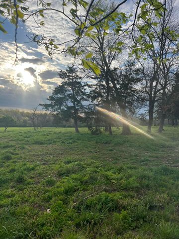 101 Friesan Court, Wilmore, KY 40390