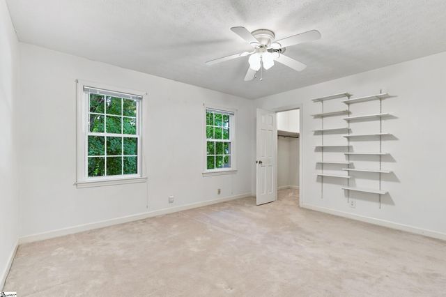200 Connecticut Drive, Greenville, SC 29615
