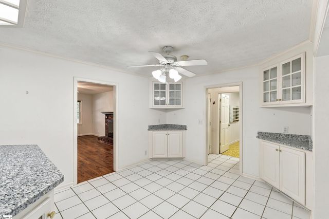 200 Connecticut Drive, Greenville, SC 29615