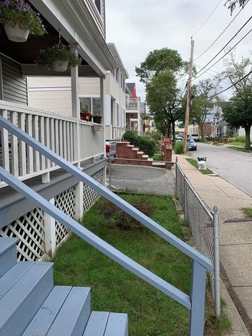 23 Lafayette St 23, Arlington, MA 02474