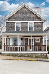 71 Pope Street, Newport, RI 02840