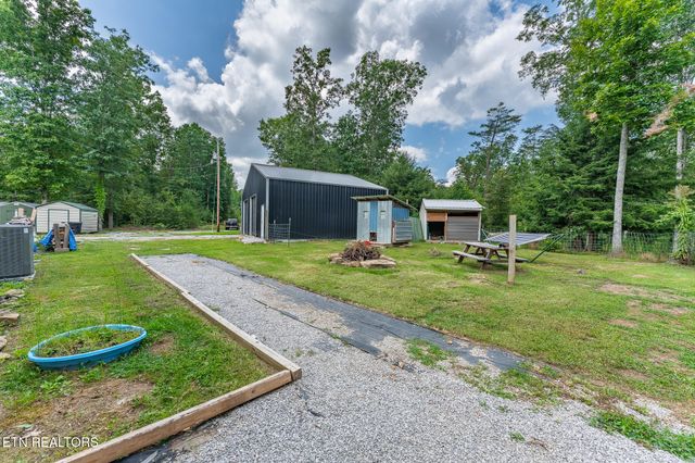 443 Mohawk Drive, Crossville, TN 38572