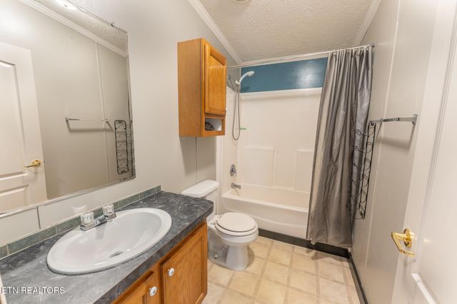 443 Mohawk Drive, Crossville, TN 38572