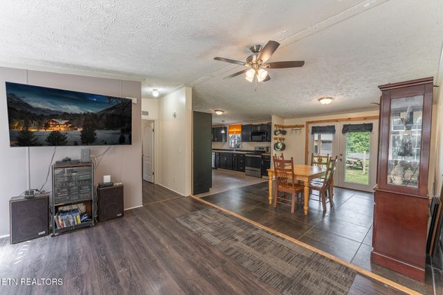 443 Mohawk Drive, Crossville, TN 38572