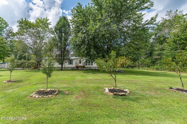443 Mohawk Drive, Crossville, TN 38572