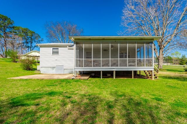 55 Rutledge Street, Chickamauga, GA 30707