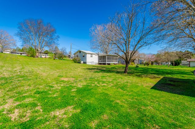 55 Rutledge Street, Chickamauga, GA 30707