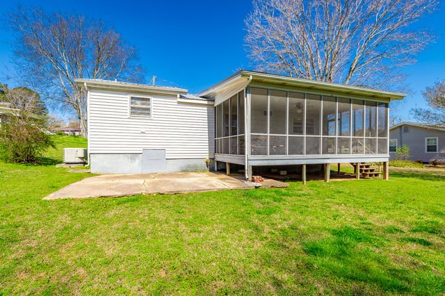 55 Rutledge Street, Chickamauga, GA 30707