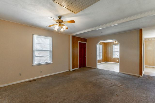 55 Rutledge Street, Chickamauga, GA 30707