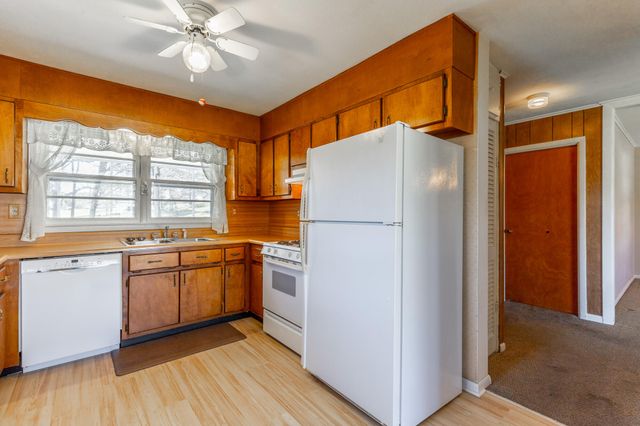 55 Rutledge Street, Chickamauga, GA 30707