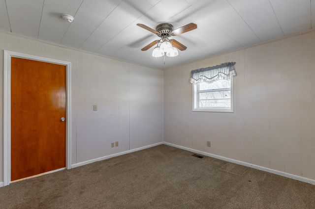 55 Rutledge Street, Chickamauga, GA 30707