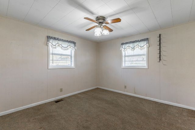 55 Rutledge Street, Chickamauga, GA 30707