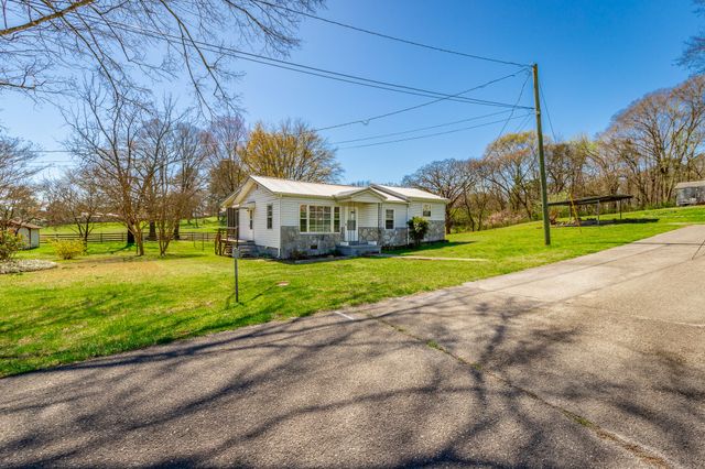 55 Rutledge Street, Chickamauga, GA 30707