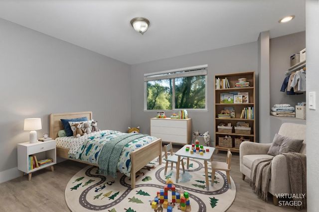 11196 Pleasant Valley Rd, Penn Valley, CA 95946