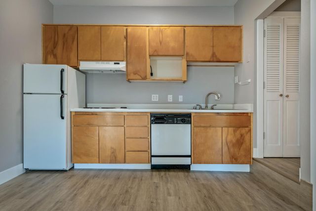 11196 Pleasant Valley Rd, Penn Valley, CA 95946