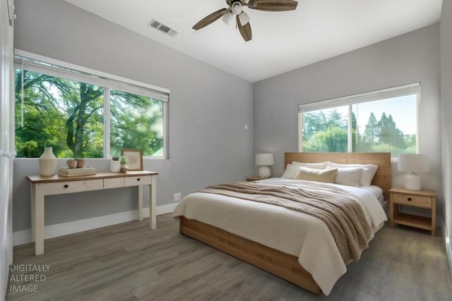 11196 Pleasant Valley Rd, Penn Valley, CA 95946