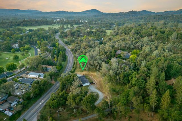 11196 Pleasant Valley Rd, Penn Valley, CA 95946
