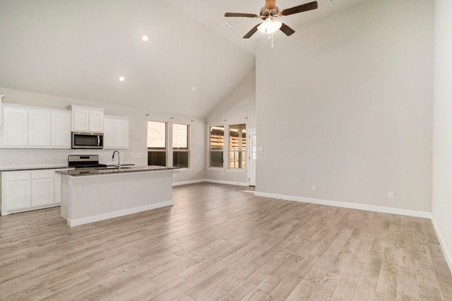 5617 Round Hill Road, Denton, TX 76210