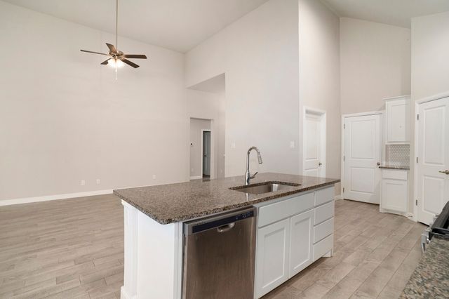 5617 Round Hill Road, Denton, TX 76210