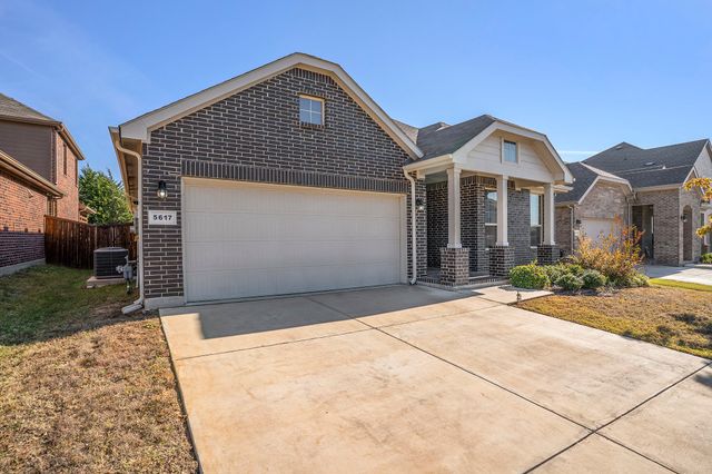5617 Round Hill Road, Denton, TX 76210