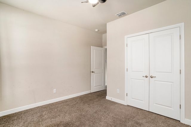 5617 Round Hill Road, Denton, TX 76210