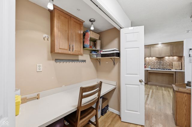 3898 N Foxcliff Drive W, Martinsville, IN 46151