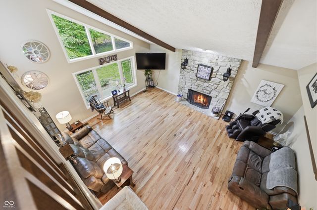 3898 N Foxcliff Drive W, Martinsville, IN 46151