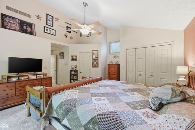 3898 N Foxcliff Drive W, Martinsville, IN 46151