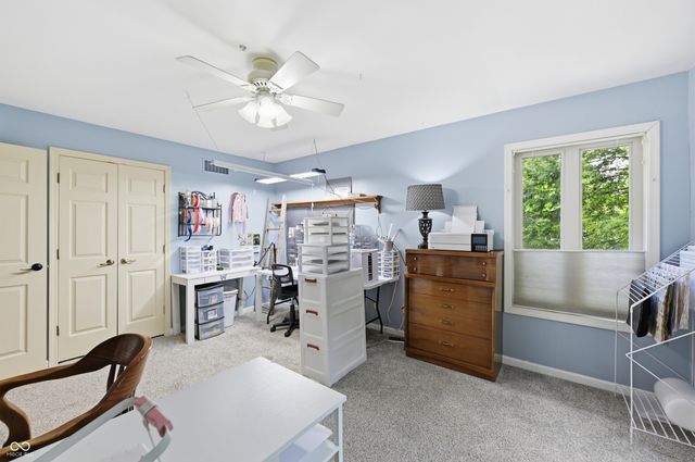 3898 N Foxcliff Drive W, Martinsville, IN 46151