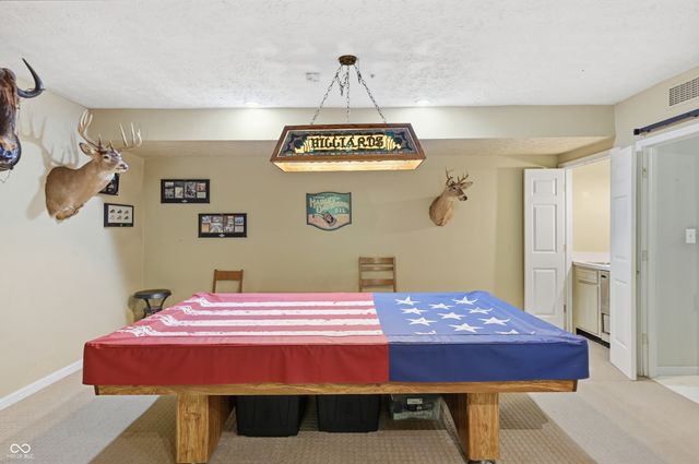 3898 N Foxcliff Drive W, Martinsville, IN 46151