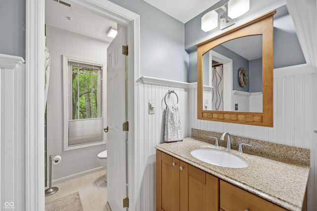 3898 N Foxcliff Drive W, Martinsville, IN 46151