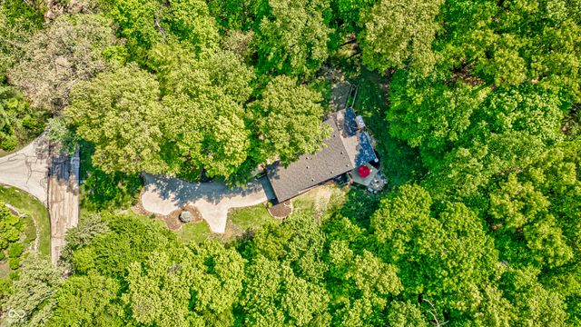 3898 N Foxcliff Drive W, Martinsville, IN 46151