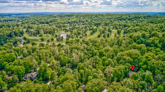 3898 N Foxcliff Drive W, Martinsville, IN 46151